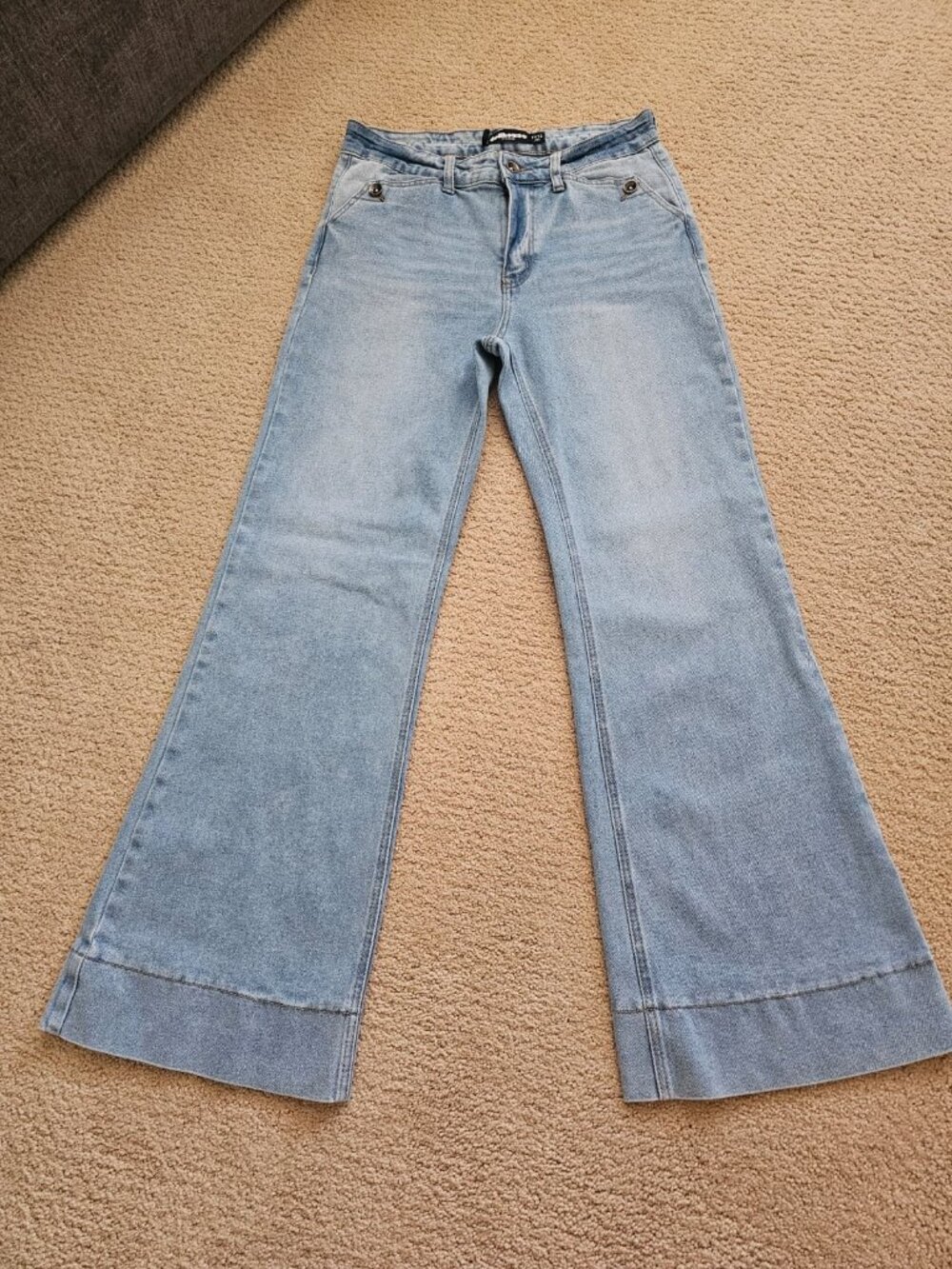 DOLLHOUSE JEANS